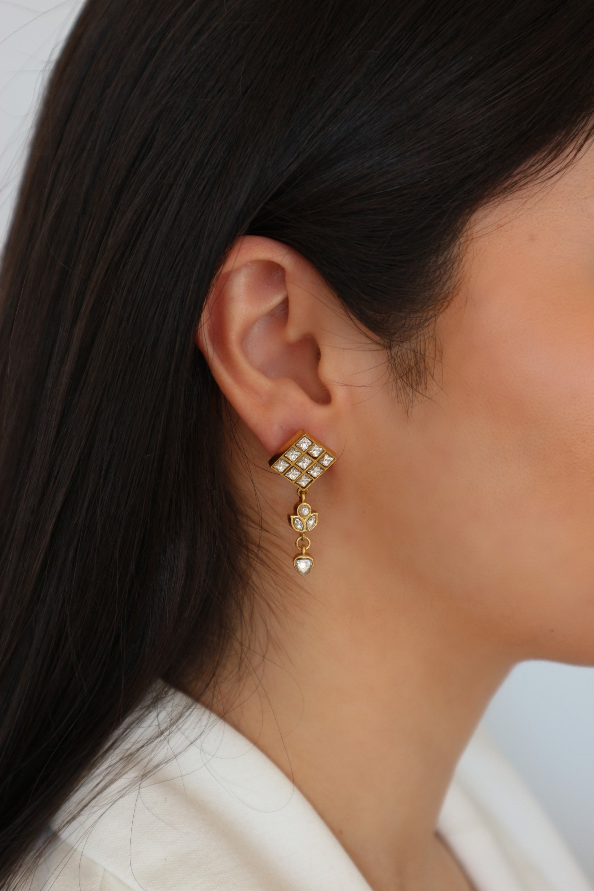 Hira Drop Earrings